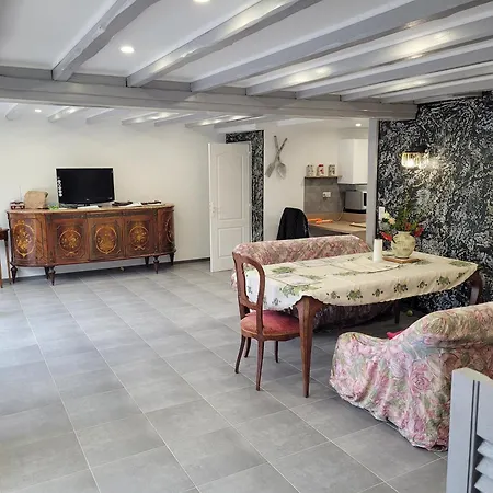 Maison De L Hibou * Margny-sur-Matz