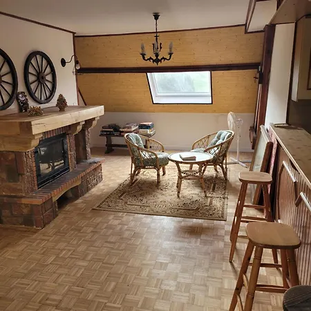 Holiday home Maison De L Hibou