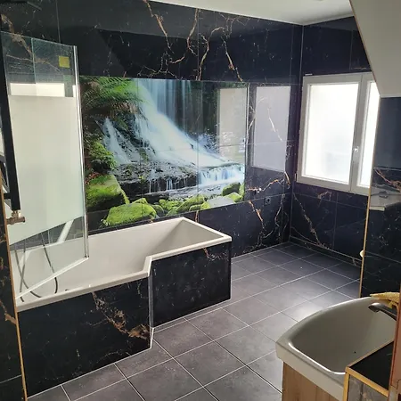 Holiday home Maison De L Hibou